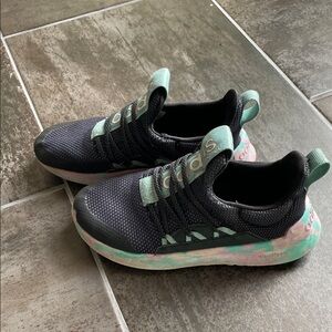 Adidas navy and Mint Athletic Sneakers